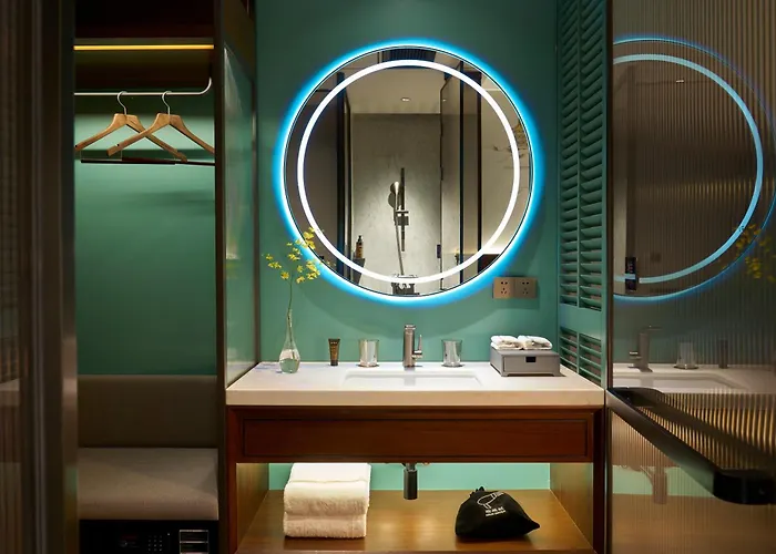 Hangzhou West Lake Milan Hotel - Ten Minutes Walk To The West Lake